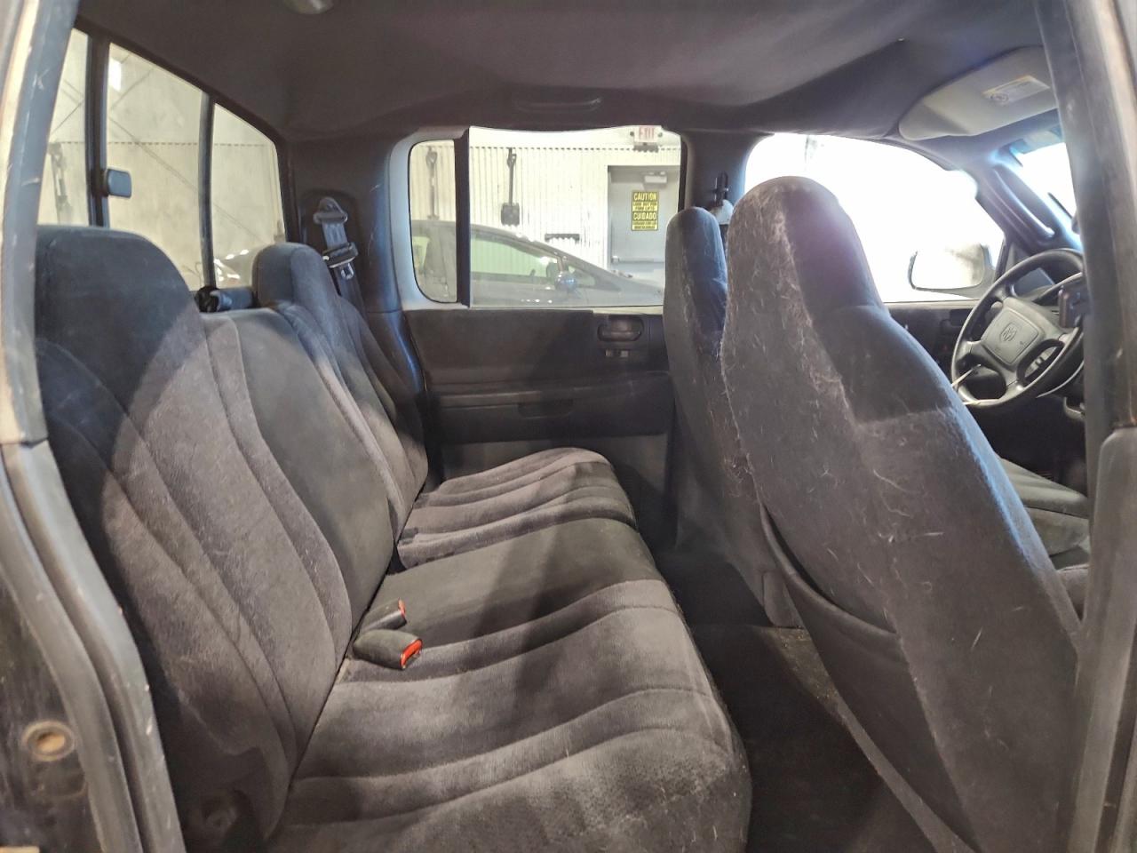 2004 DODGE DAKOTA QUAD SPORT photo 10
