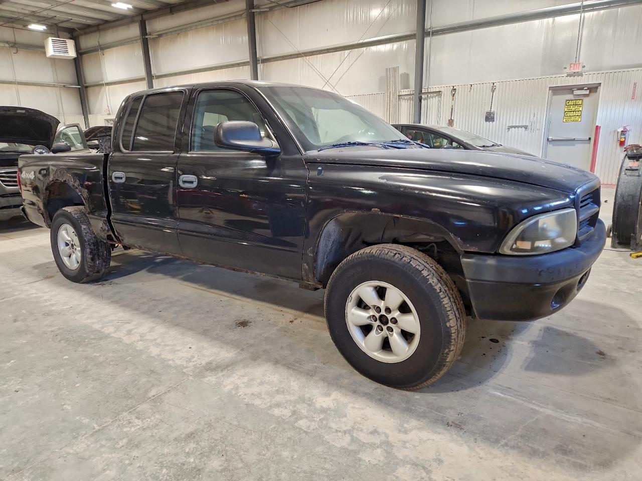 2004 DODGE DAKOTA QUAD SPORT photo 4