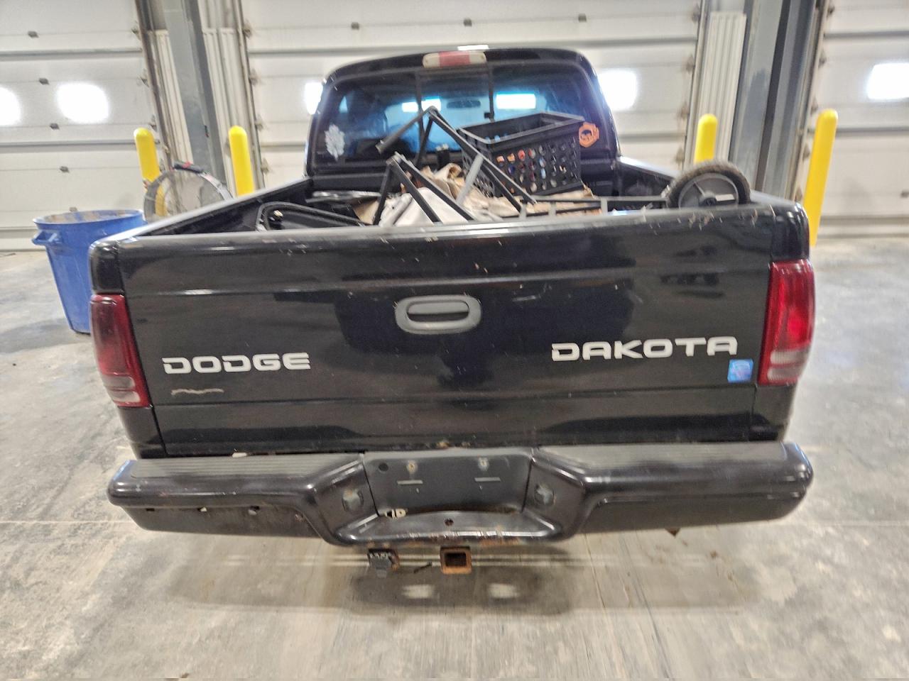 2004 DODGE DAKOTA QUAD SPORT photo 6