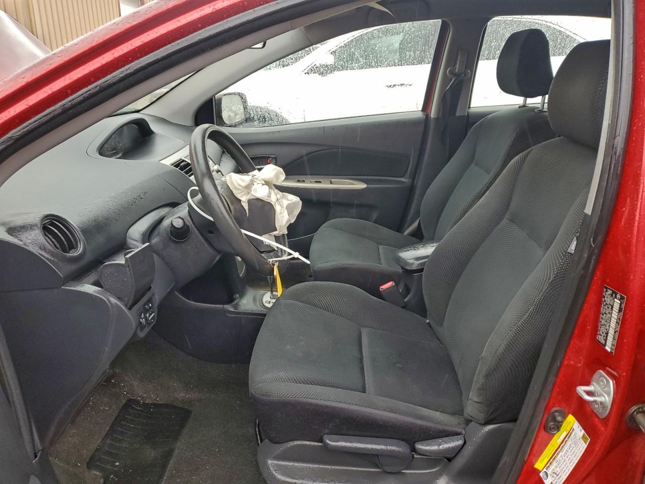 2009 TOYOTA YARIS photo 7