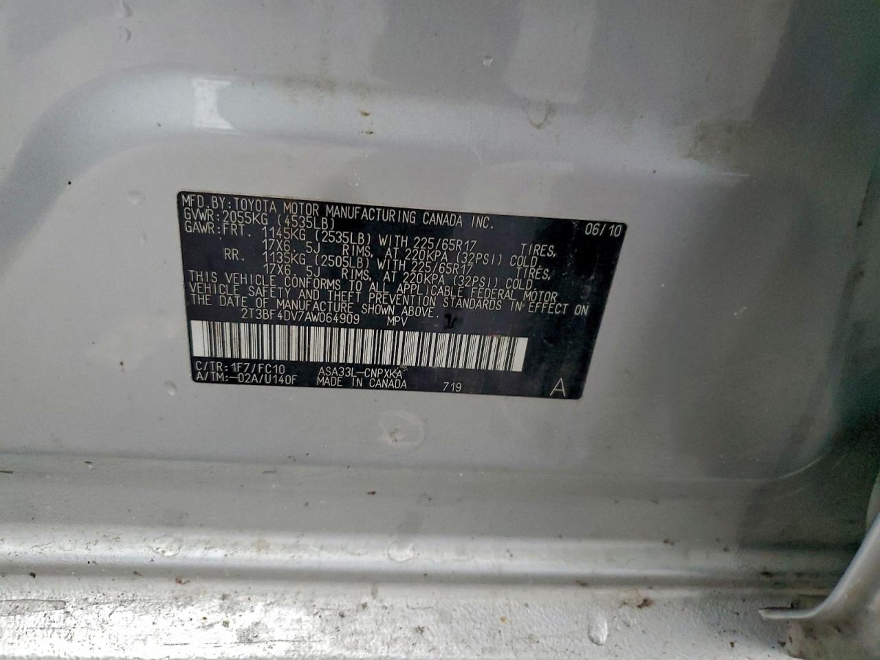 2010 TOYOTA RAV4 photo 25