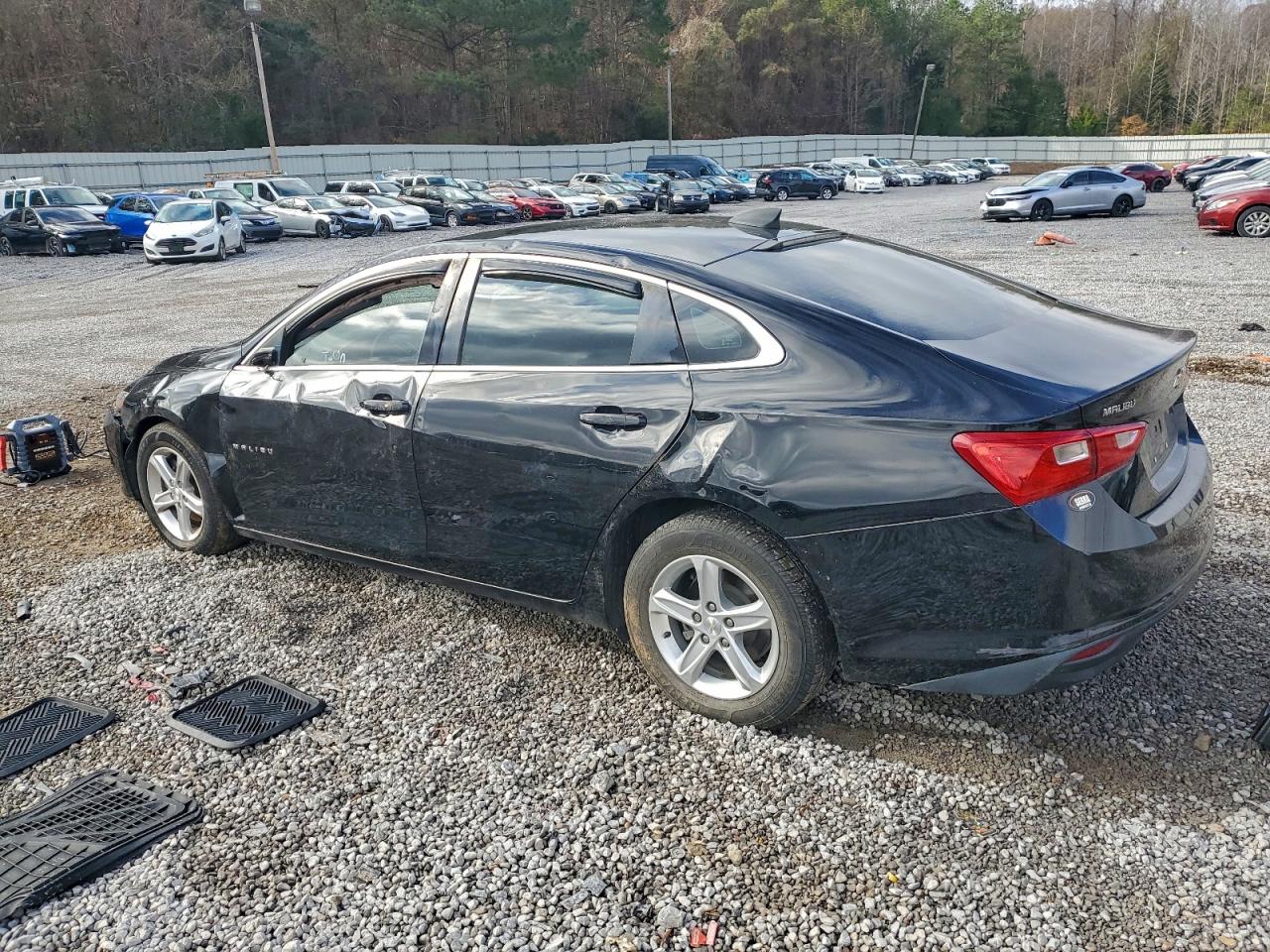 2020 CHEVROLET MALIBU LS photo 3