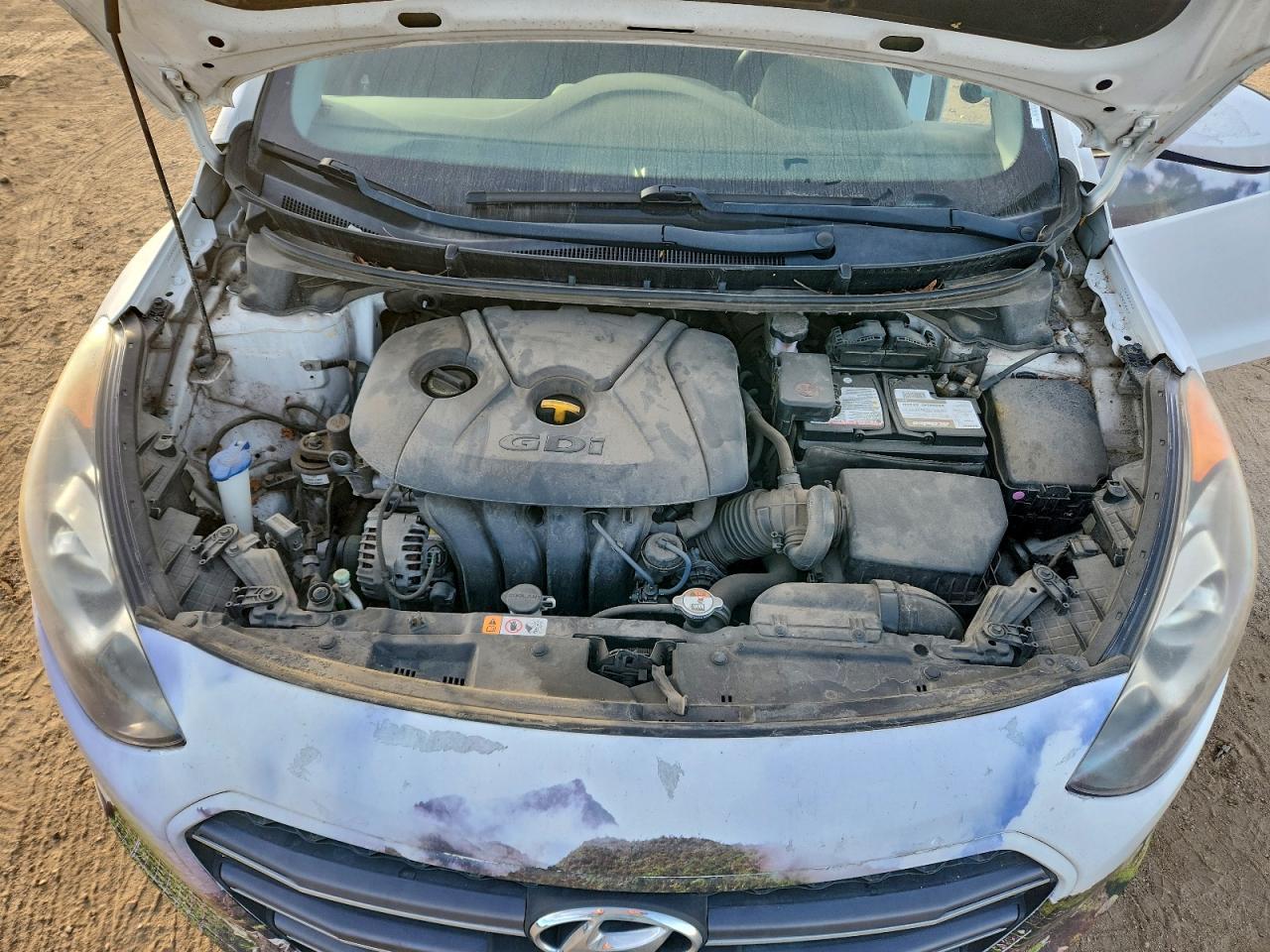2017 HYUNDAI ELANTRA GT photo 11