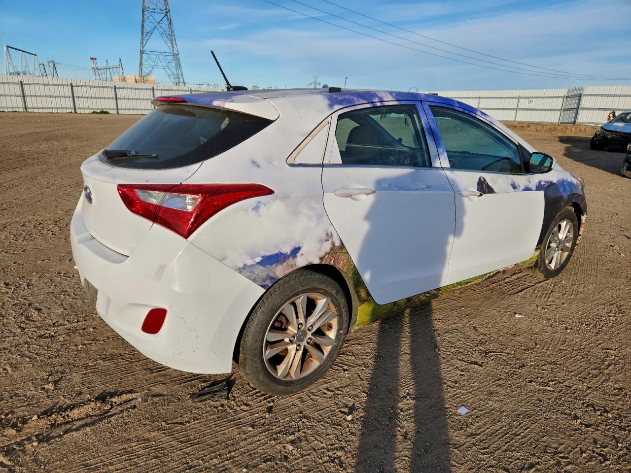 2017 HYUNDAI ELANTRA GT photo 3