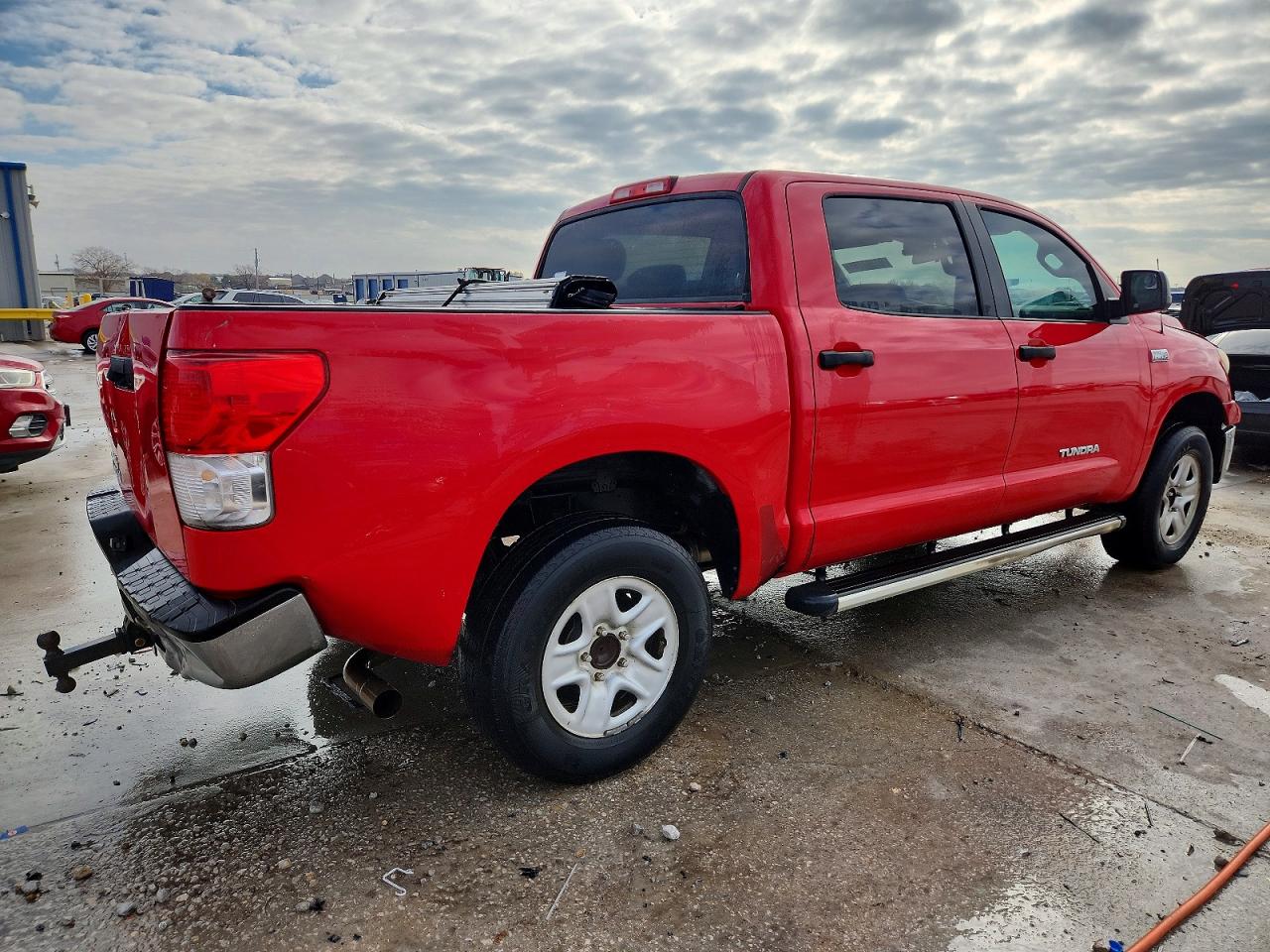 2011 TOYOTA TUNDRA CREWMAX SR5 photo 5