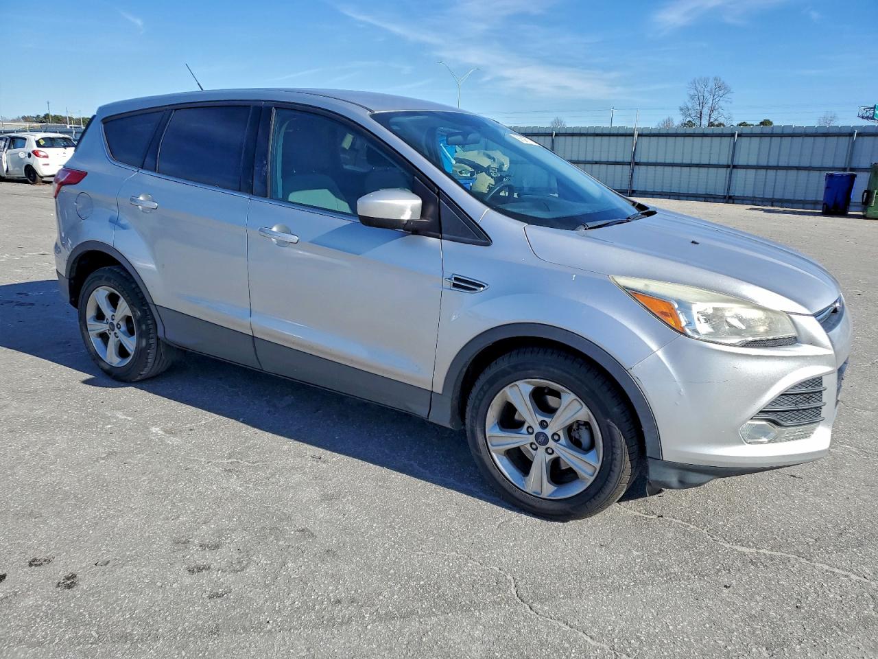2014 FORD ESCAPE SE photo 4