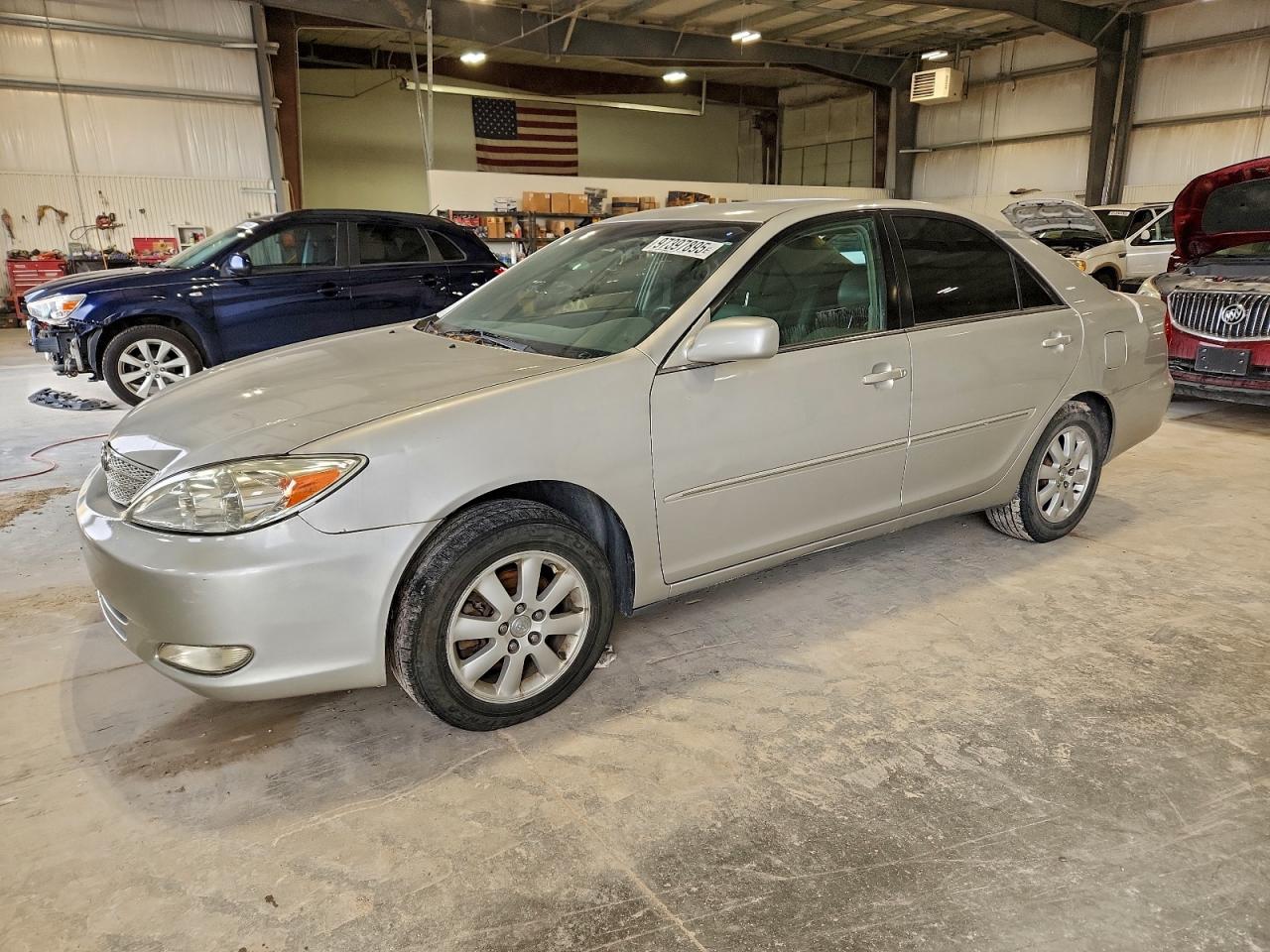 2004 TOYOTA CAMRY
