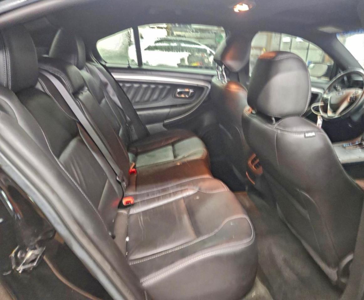 2016 FORD TAURUS SEL photo 10