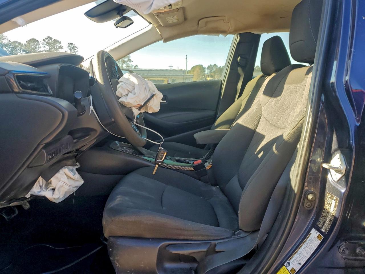 2020 TOYOTA COROLLA LE photo 7