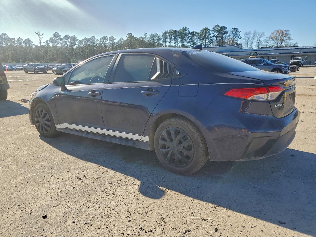 2020 TOYOTA COROLLA LE photo 2