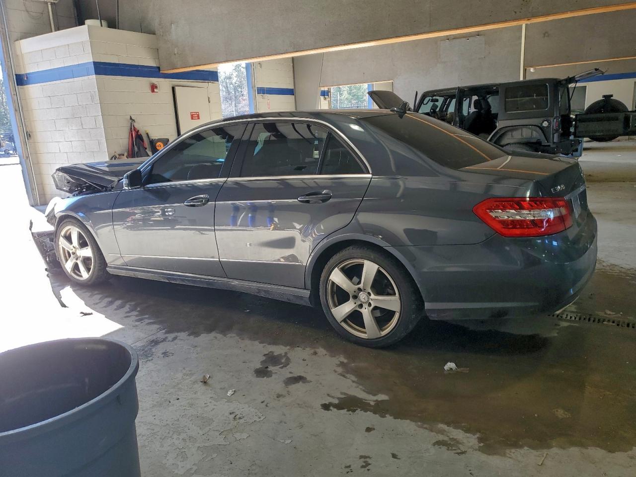 2011 MERCEDES-BENZ E 350 4MATIC photo 3