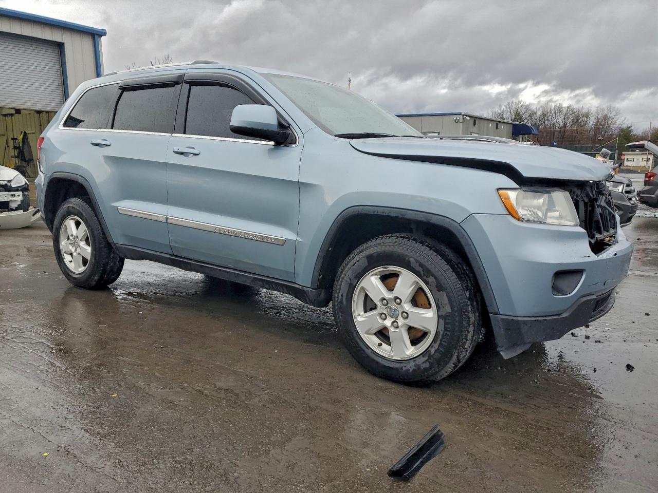 2012 JEEP GRAND CHEROKEE LAREDO photo 10