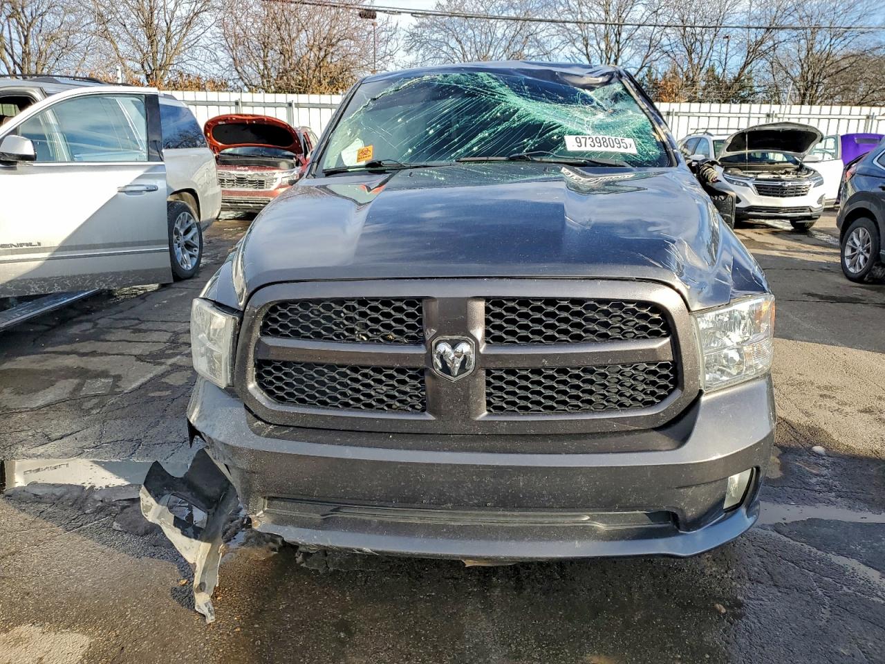 2014 RAM 1500 ST photo 9