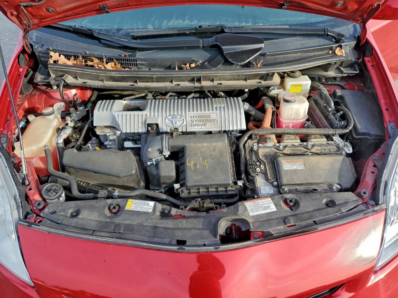 2015 TOYOTA PRIUS photo 21