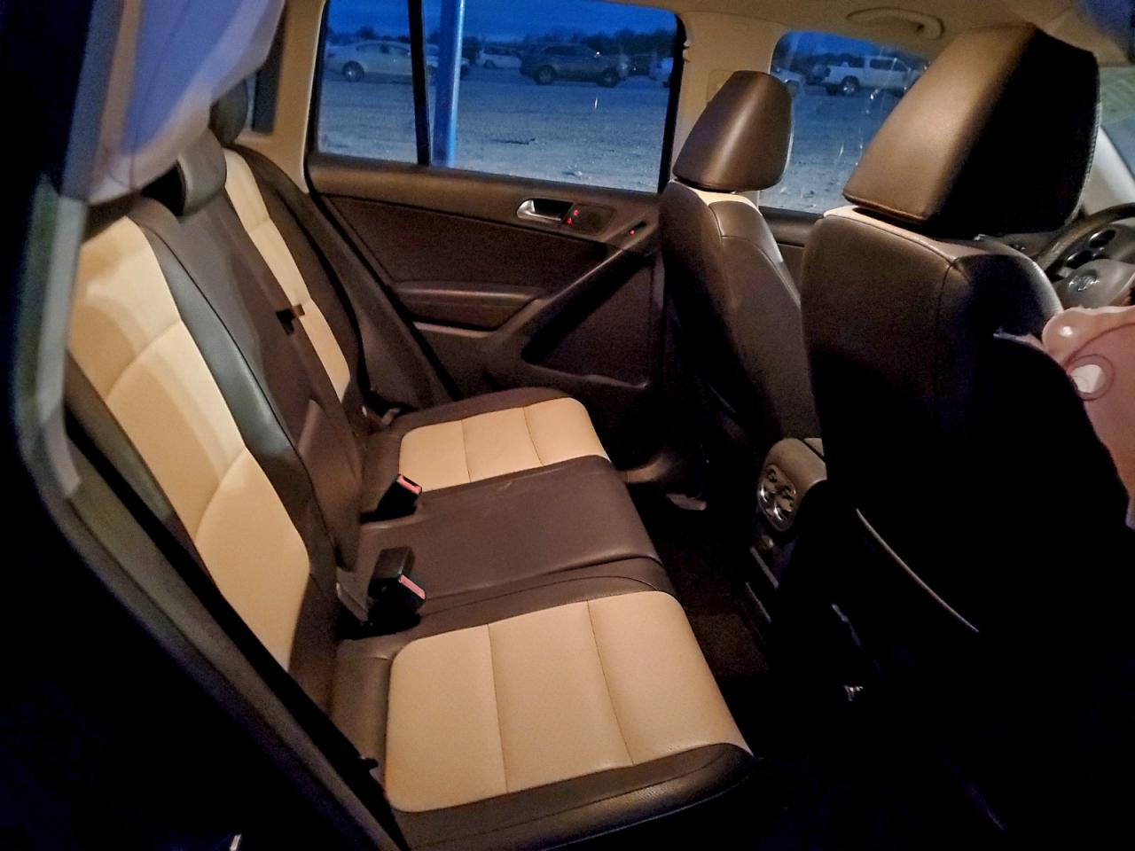 2016 VOLKSWAGEN TIGUAN S photo 21