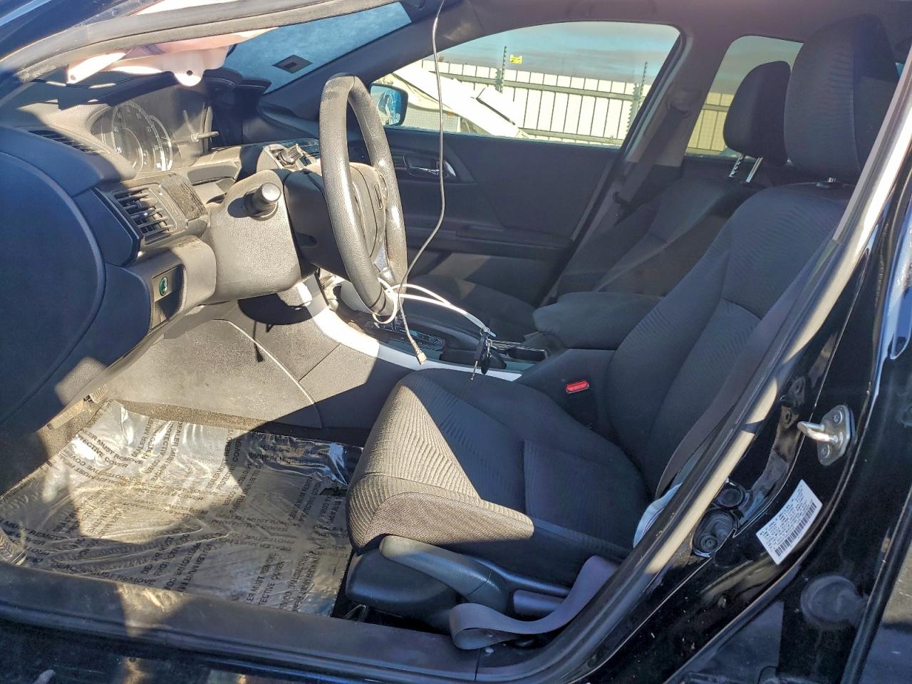 2016 HONDA ACCORD LX photo 7