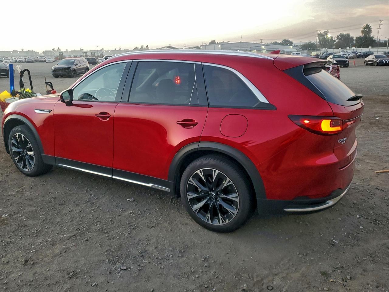 2024 MAZDA CX-90 PREMIUM PLUS photo 2
