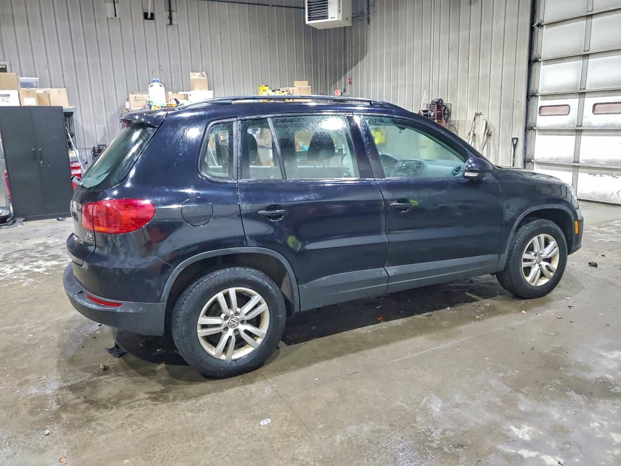 2016 VOLKSWAGEN TIGUAN S photo 7