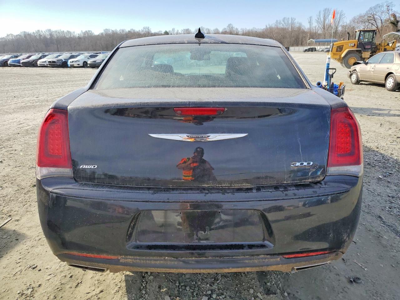 2016 CHRYSLER 300 S photo 6