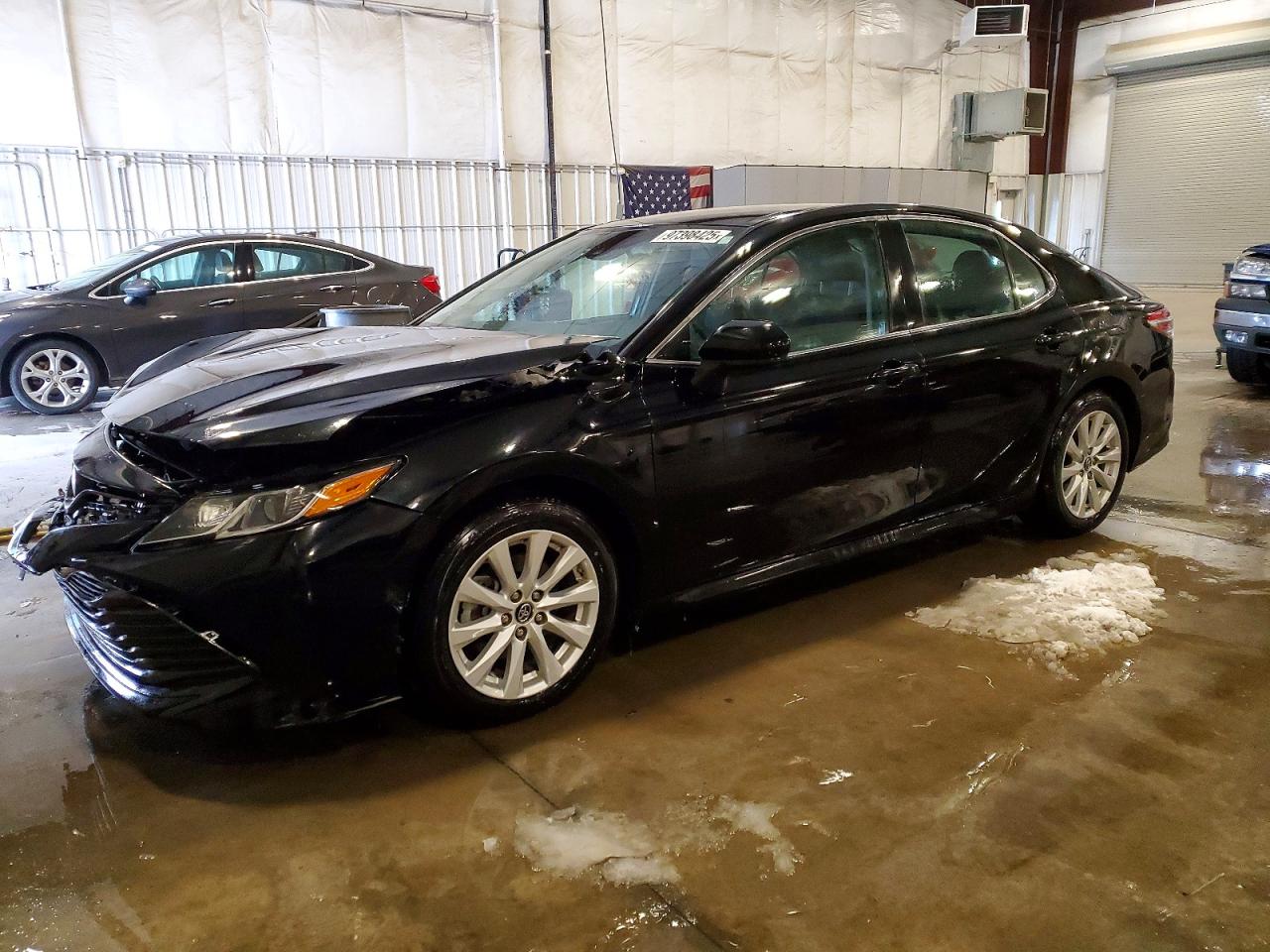 2019 TOYOTA CAMRY