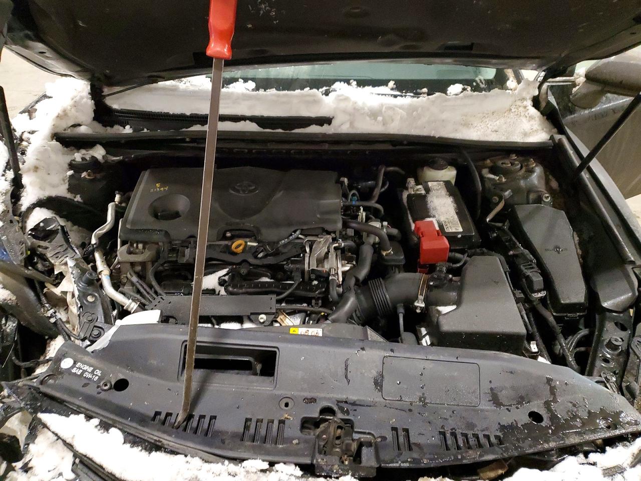 2019 TOYOTA CAMRY L photo 11