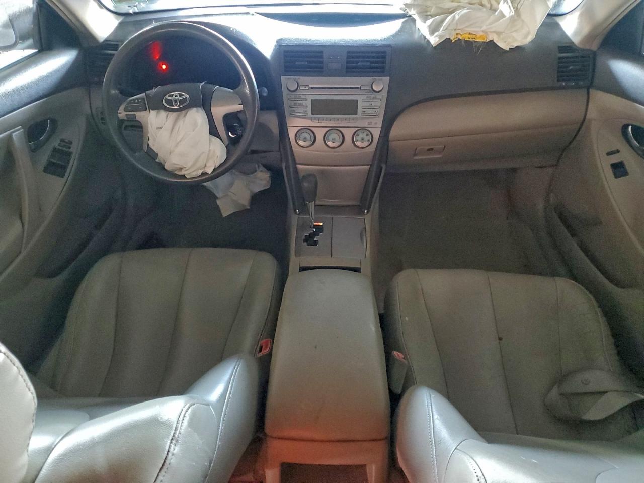 2009 TOYOTA CAMRY BASE photo 8