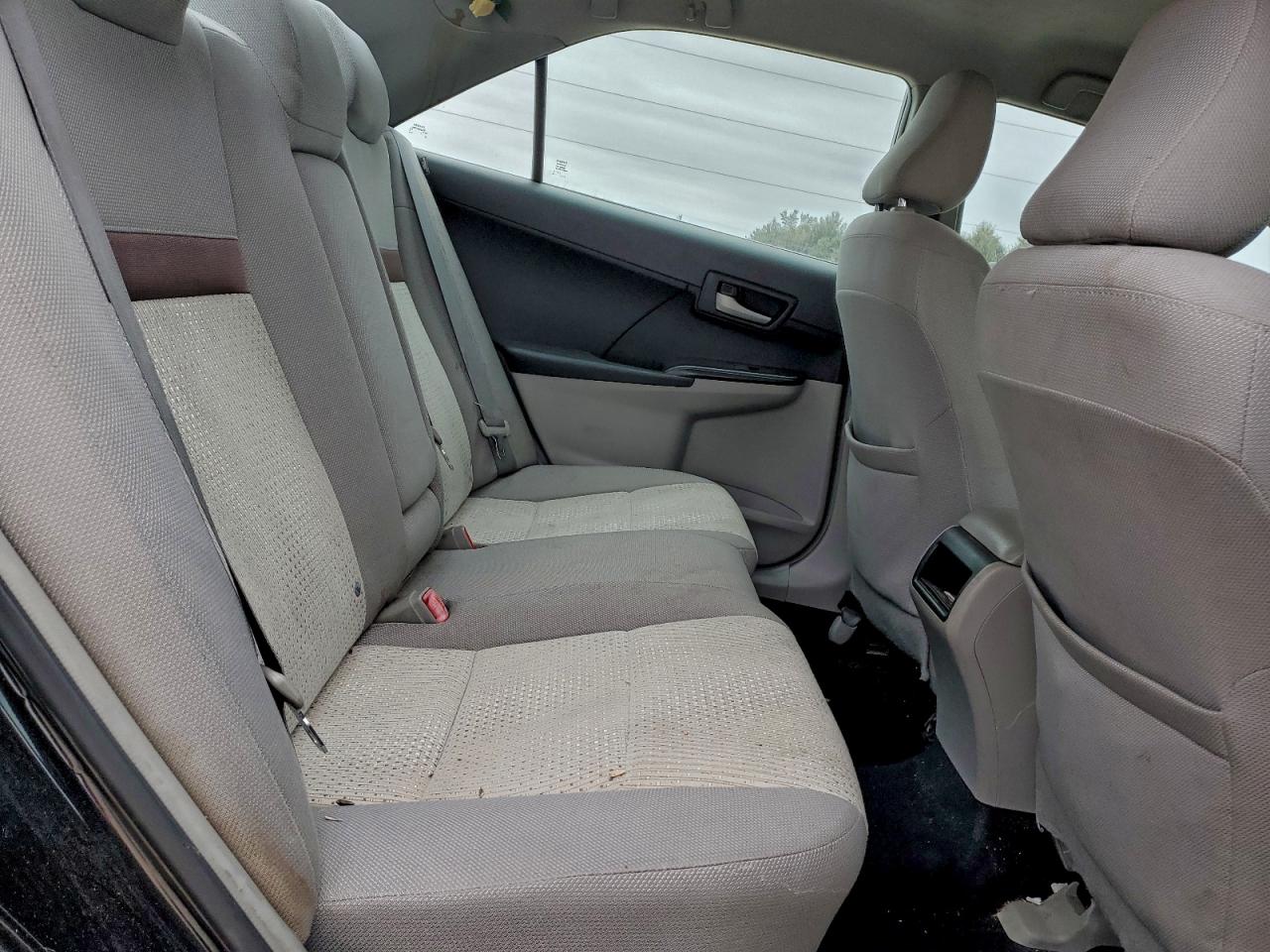 2012 TOYOTA CAMRY BASE photo 10