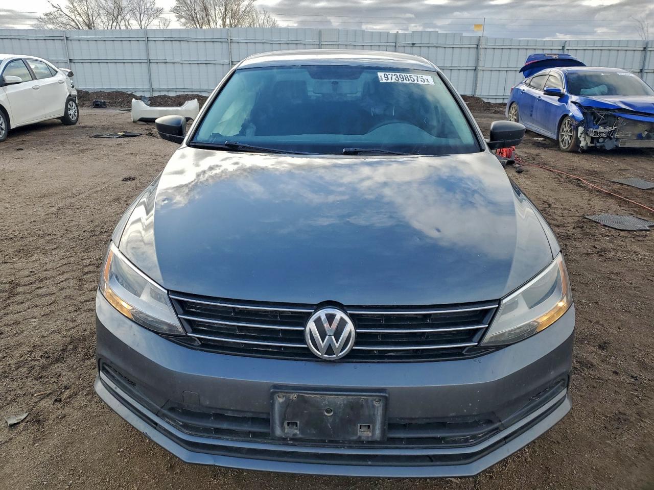 2016 VOLKSWAGEN JETTA S photo 5