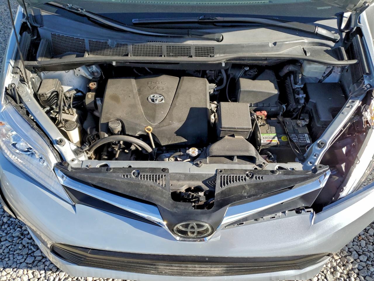 2020 TOYOTA SIENNA L photo 12