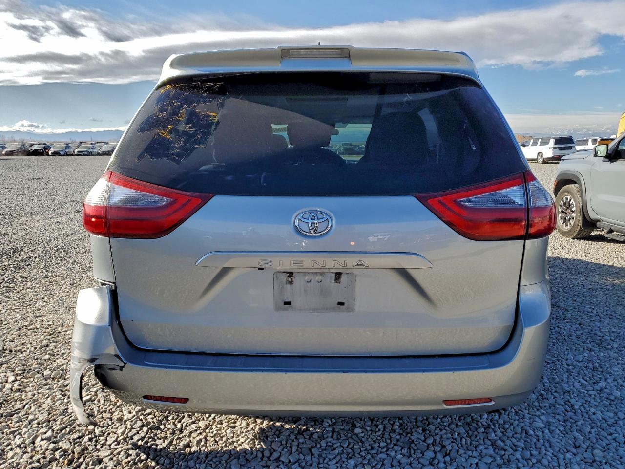 2020 TOYOTA SIENNA L photo 6