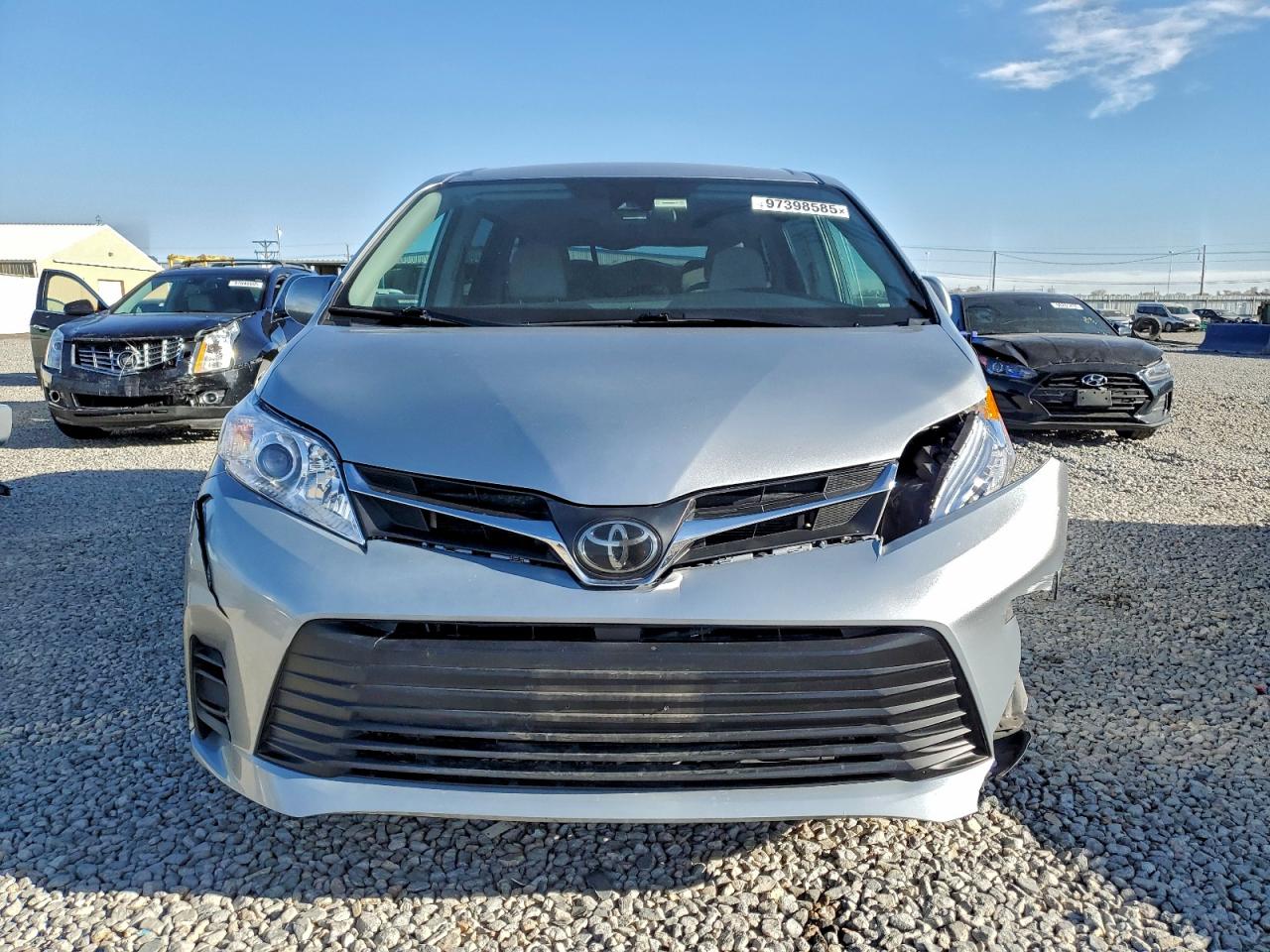2020 TOYOTA SIENNA L photo 5