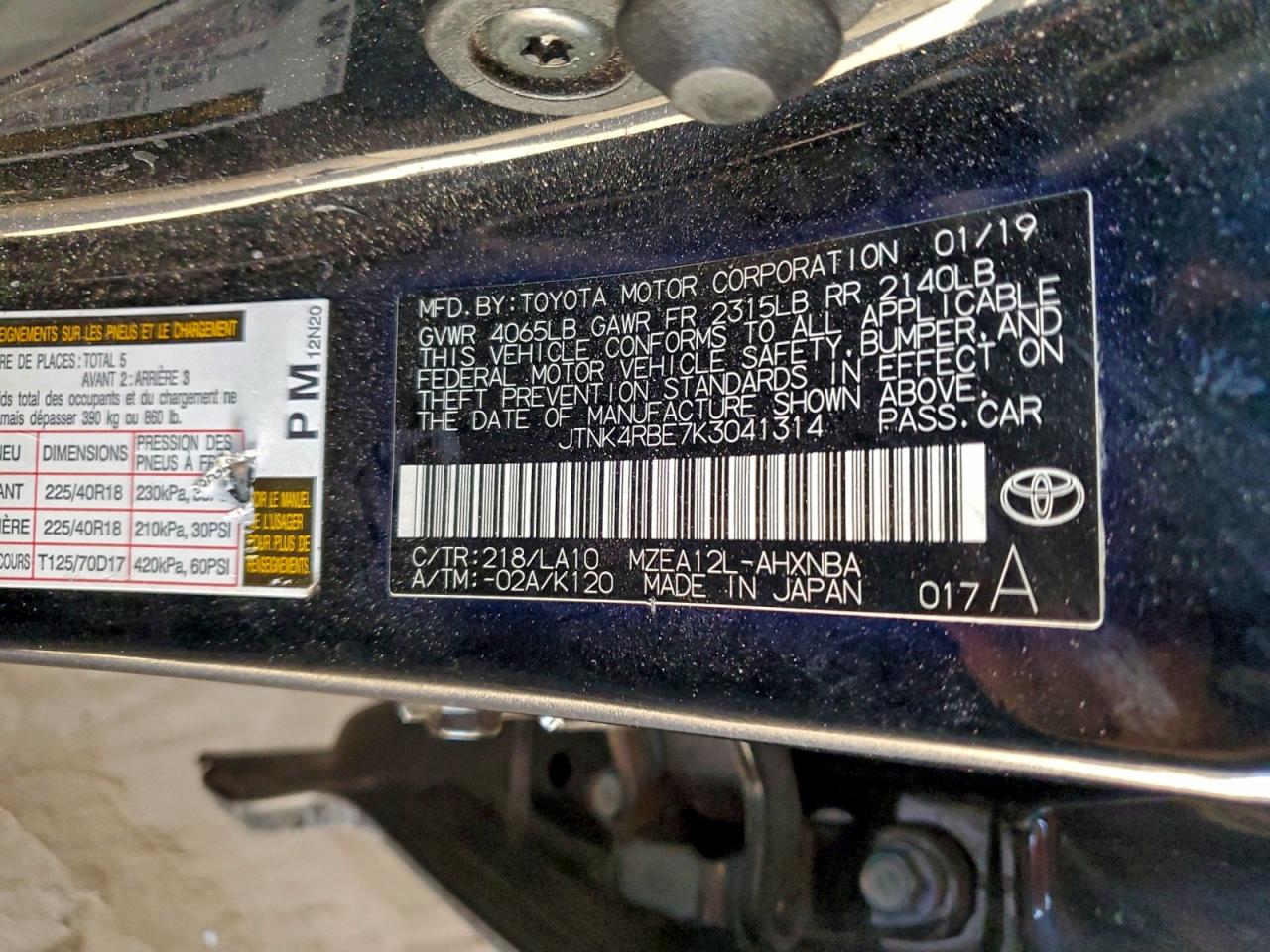 2019 TOYOTA COROLLA SE photo 13