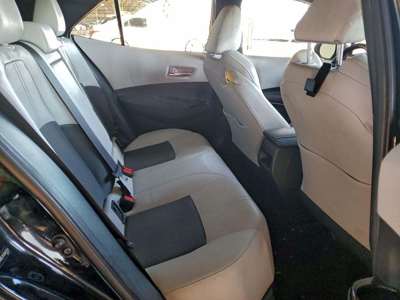 2019 TOYOTA COROLLA SE photo 10