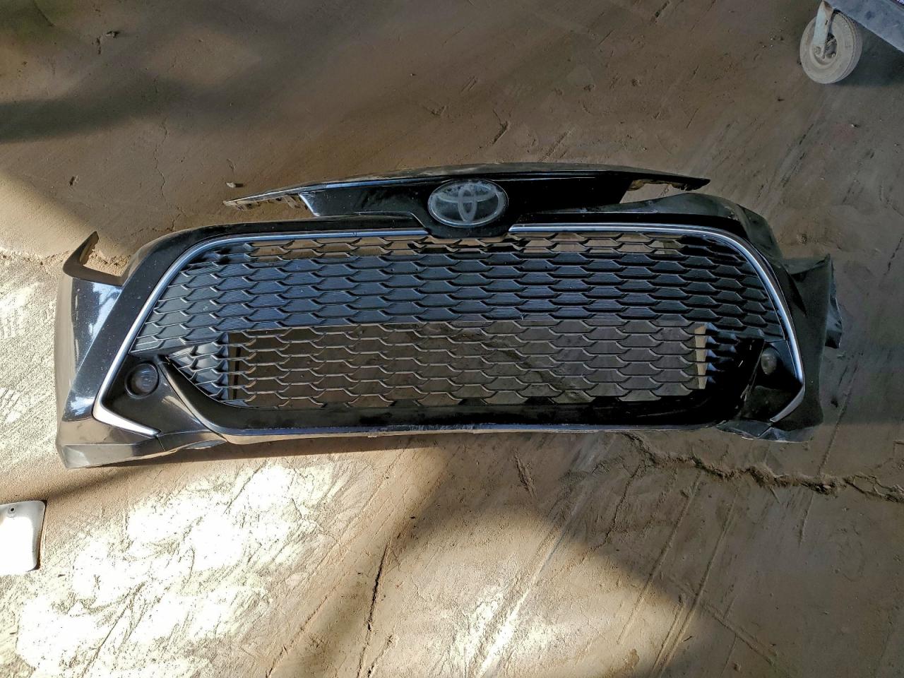 2019 TOYOTA COROLLA SE photo 12