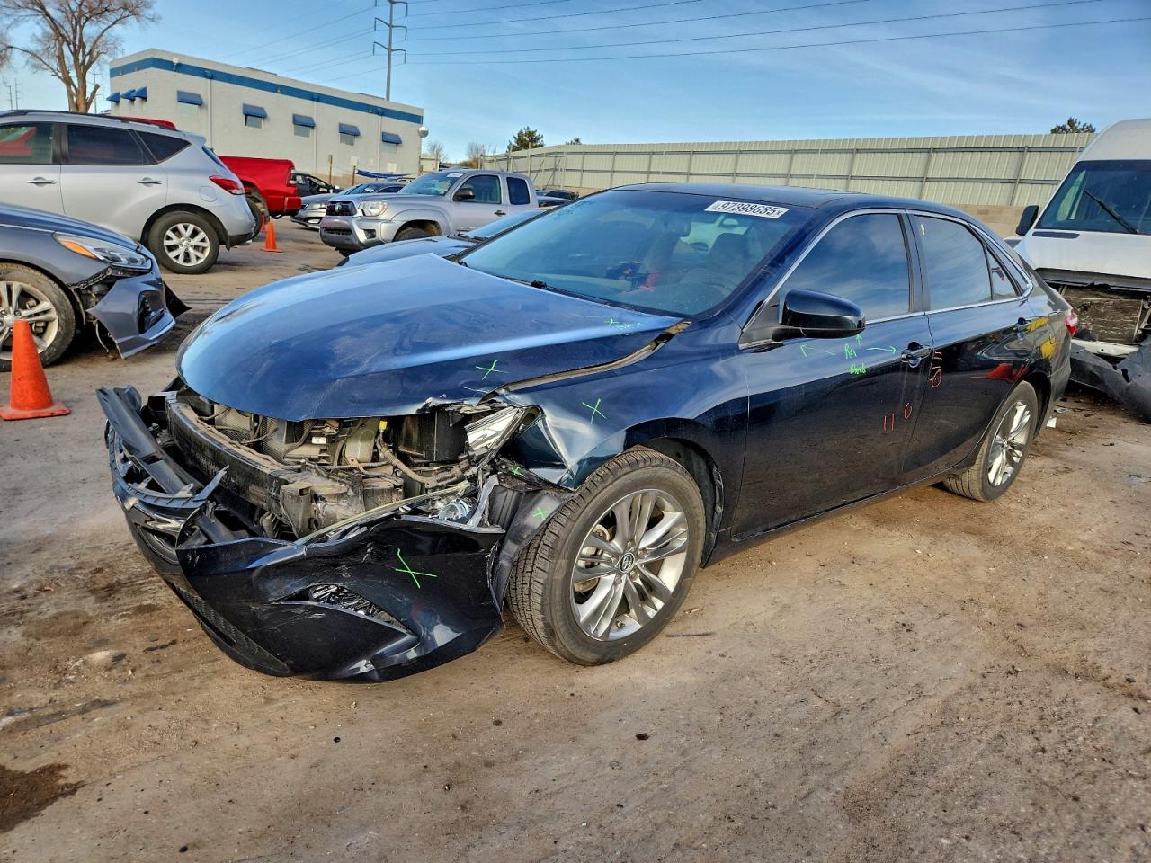 2016 TOYOTA CAMRY