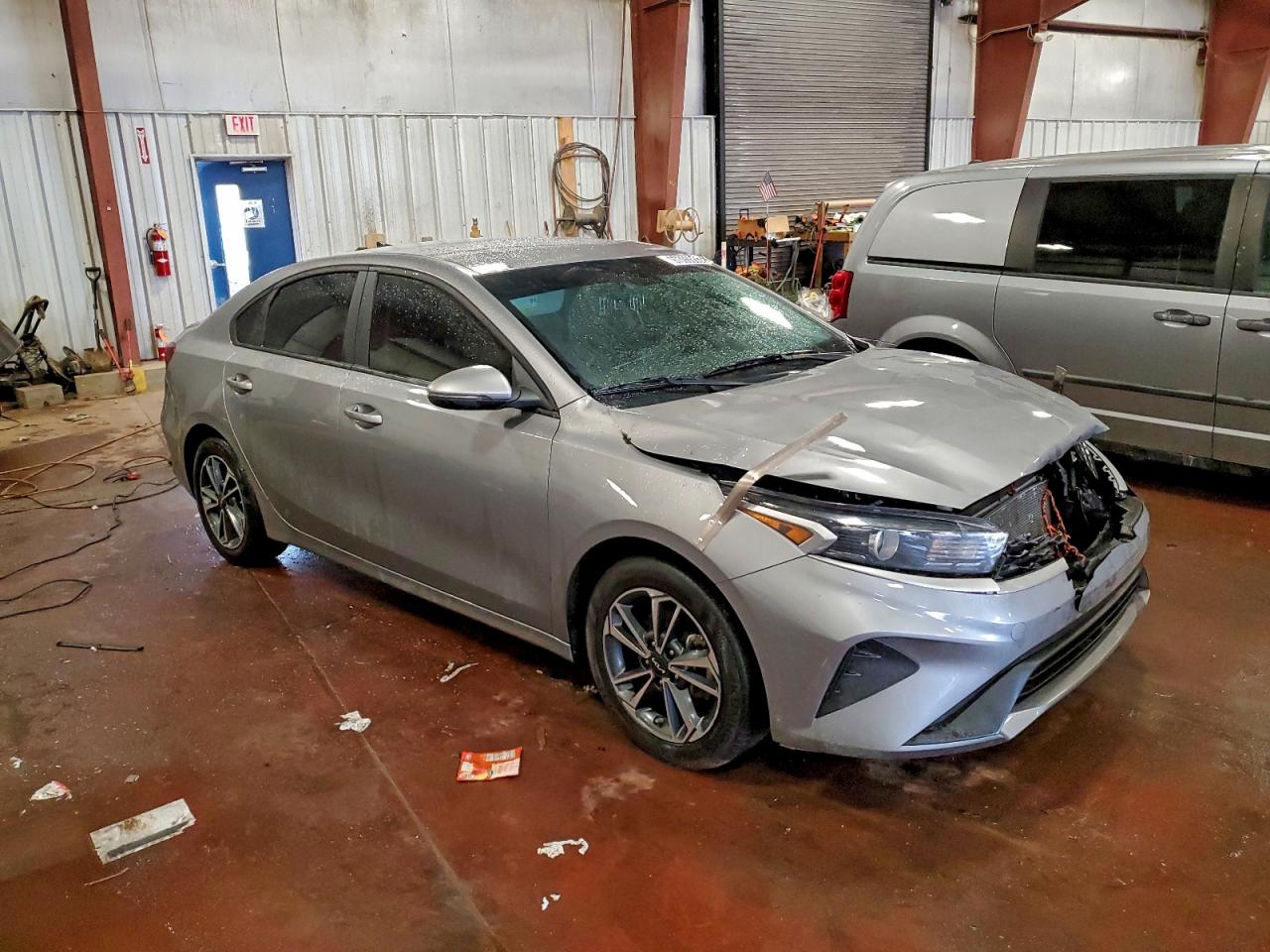 2024 KIA FORTE LX photo 4