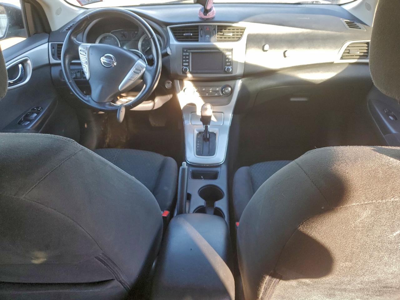 2014 NISSAN SENTRA S photo 8