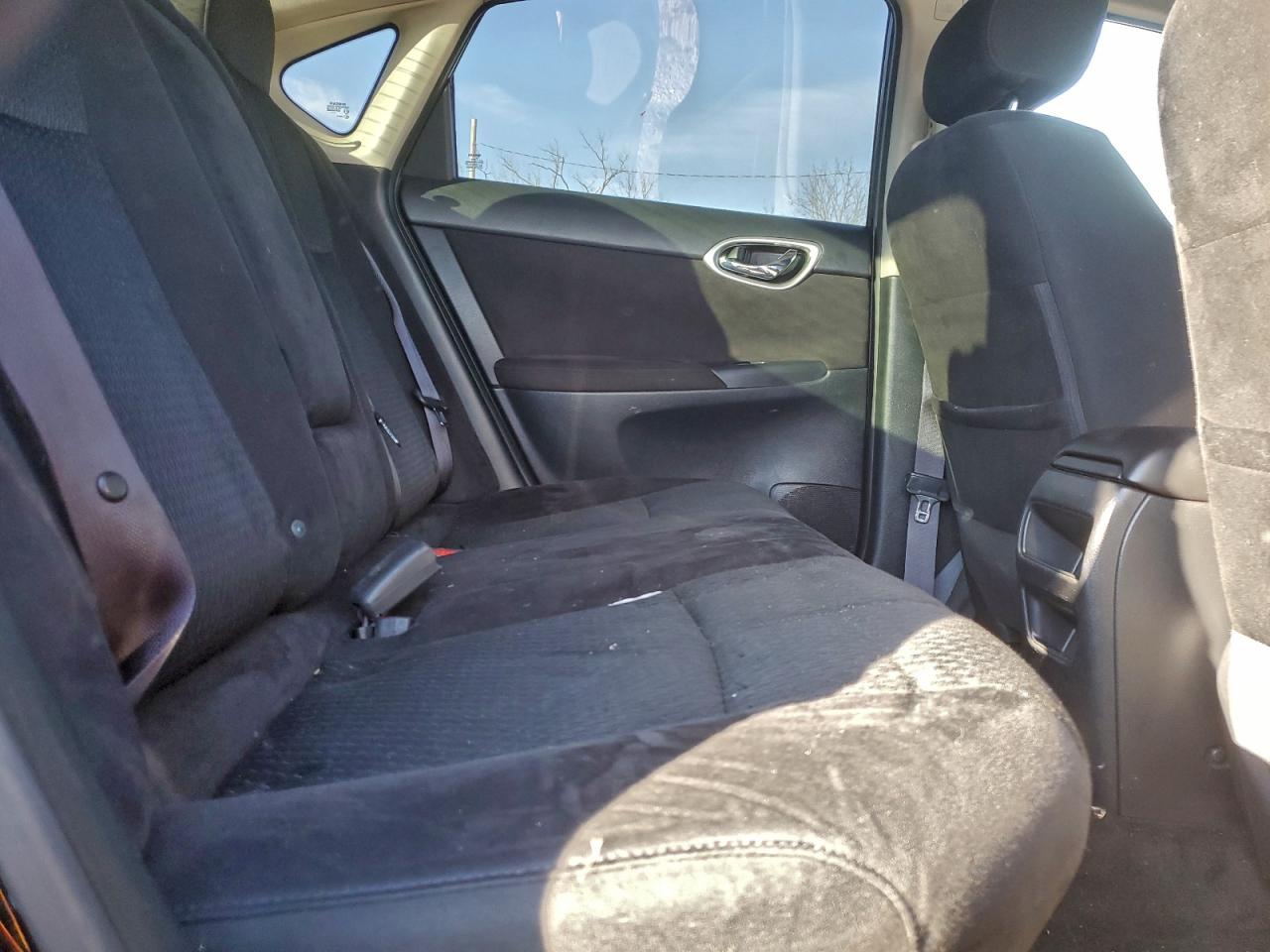 2014 NISSAN SENTRA S photo 10
