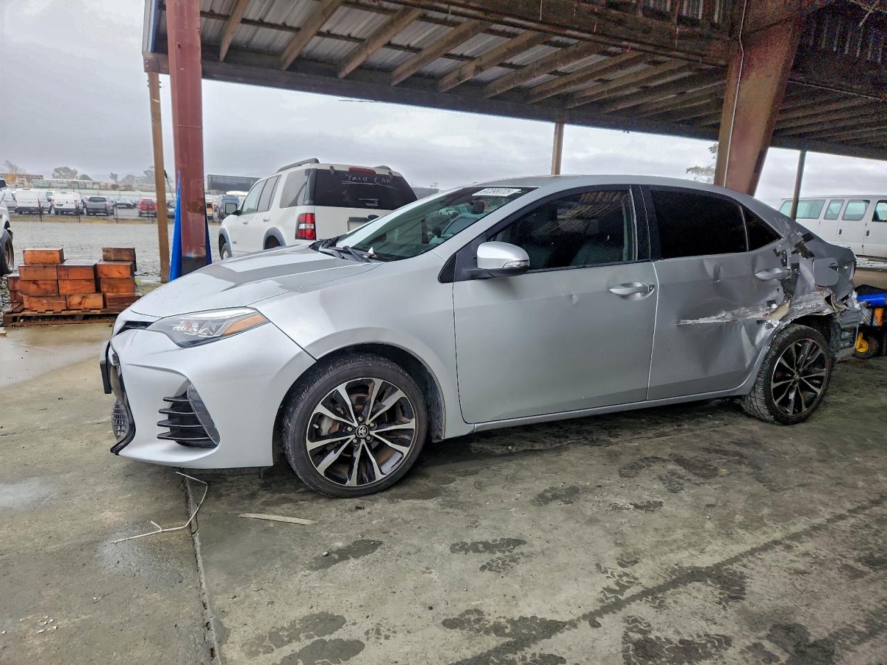2018 TOYOTA COROLLA