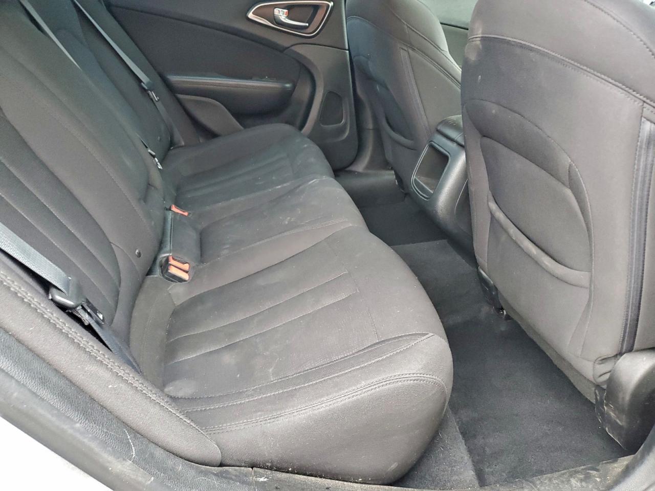 2015 CHRYSLER 200 LIMITED photo 10