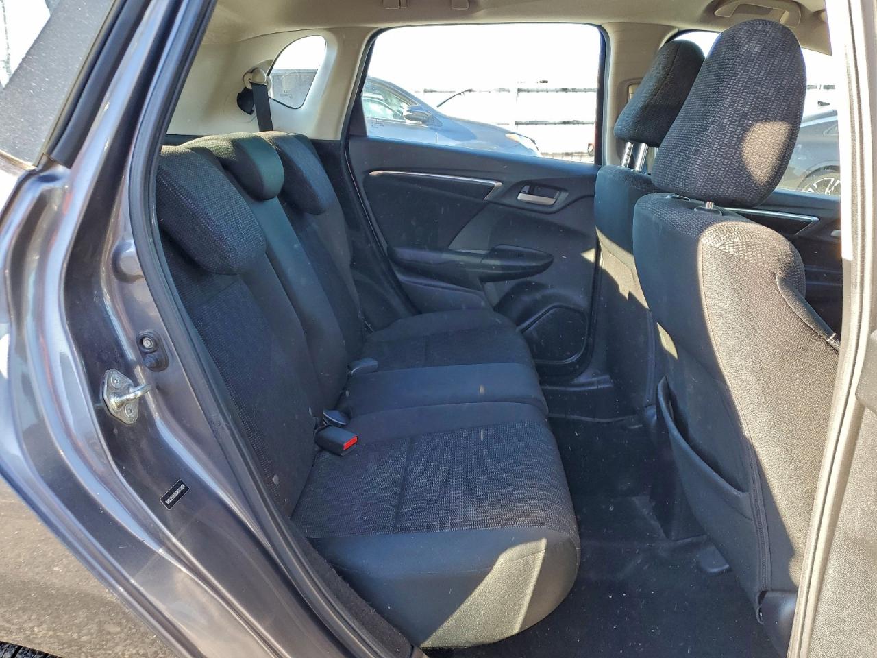 2016 HONDA FIT LX photo 11