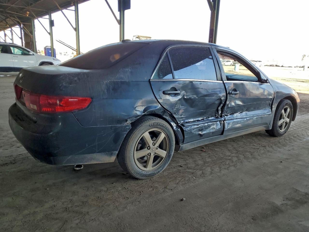 2005 HONDA ACCORD EX photo 3