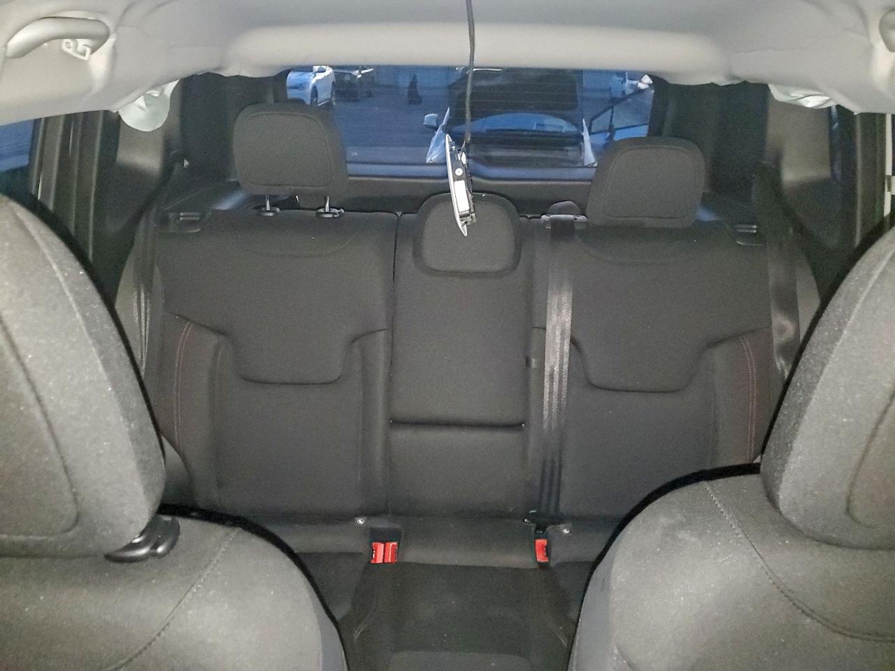 2019 JEEP RENEGADE TRAILHAWK photo 10