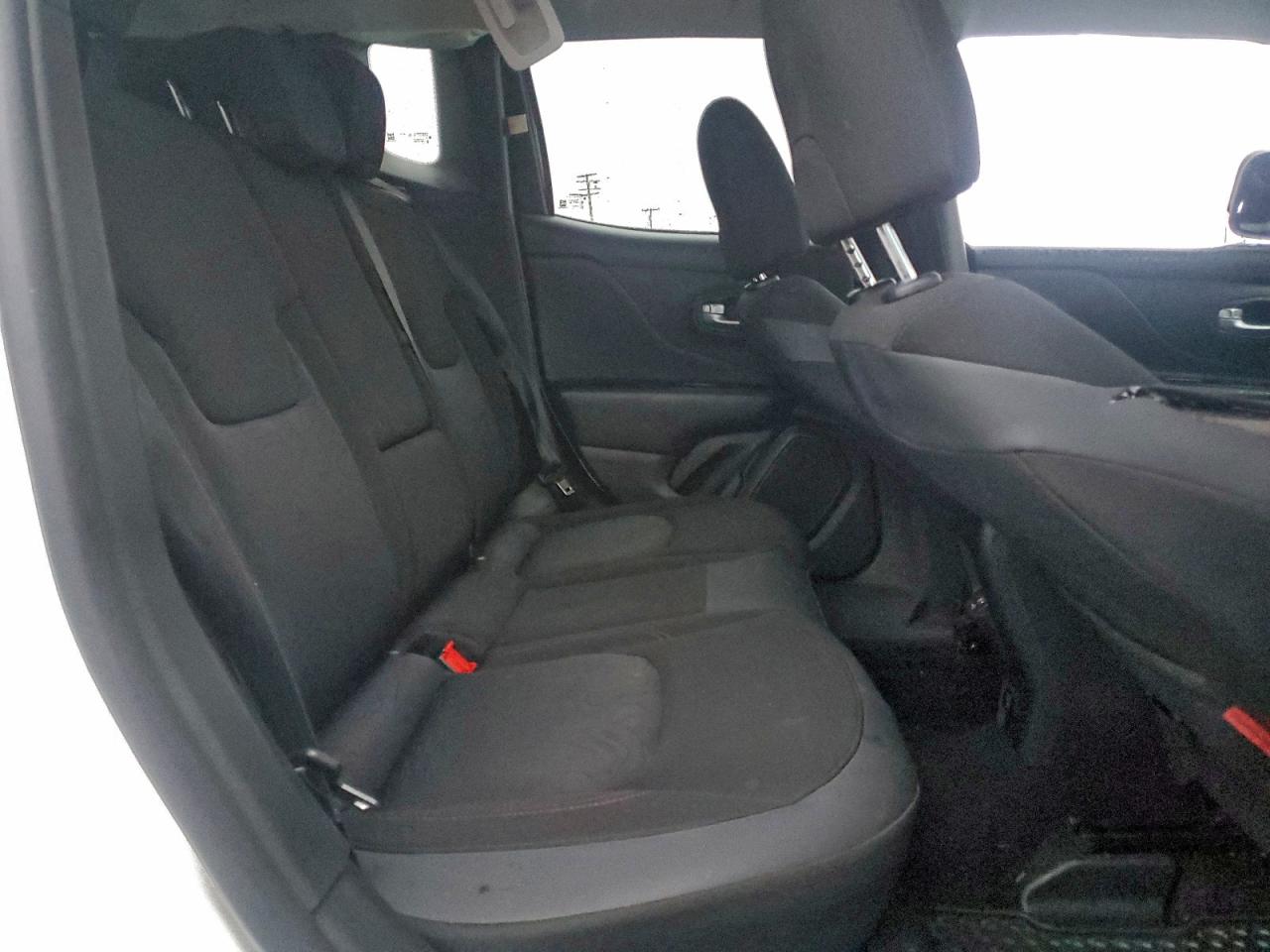 2019 JEEP RENEGADE TRAILHAWK photo 11