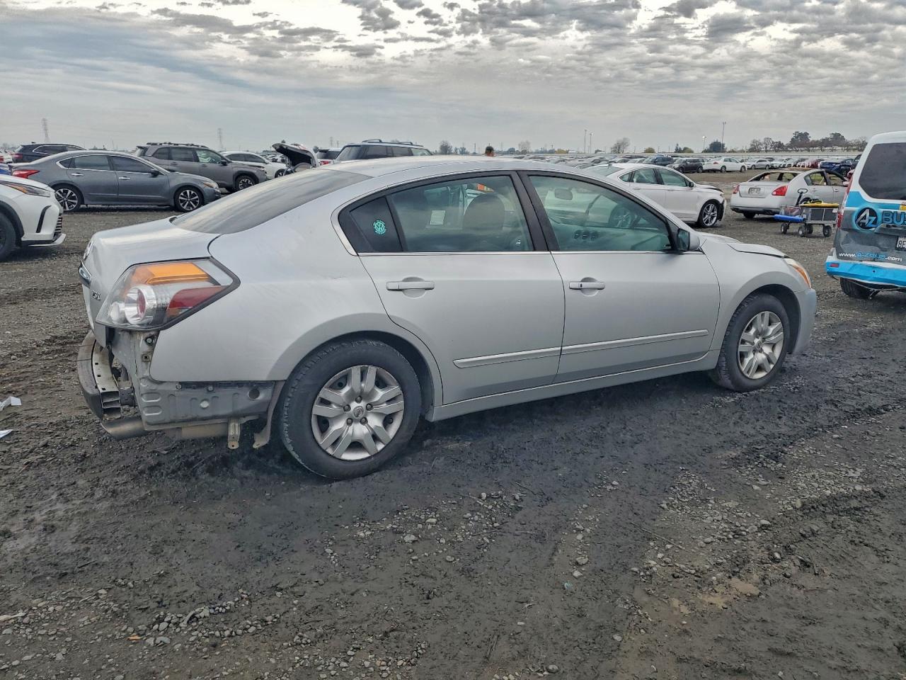2012 NISSAN ALTIMA BASE photo 3