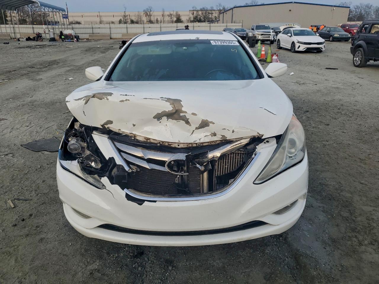 2013 HYUNDAI SONATA SE photo 5