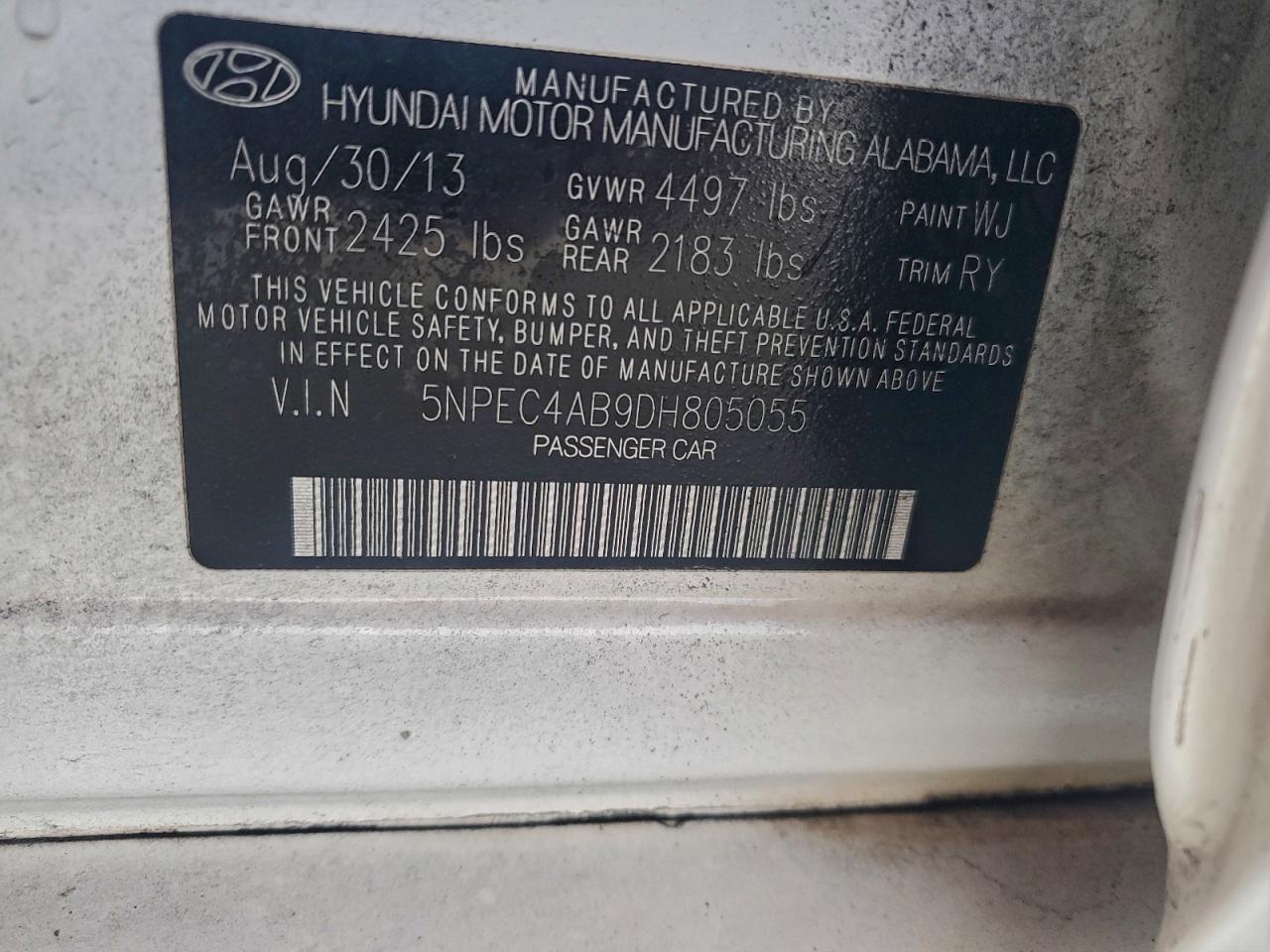 2013 HYUNDAI SONATA SE photo 12