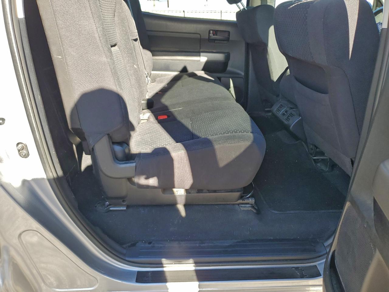 2013 TOYOTA TUNDRA CREWMAX SR5 photo 10