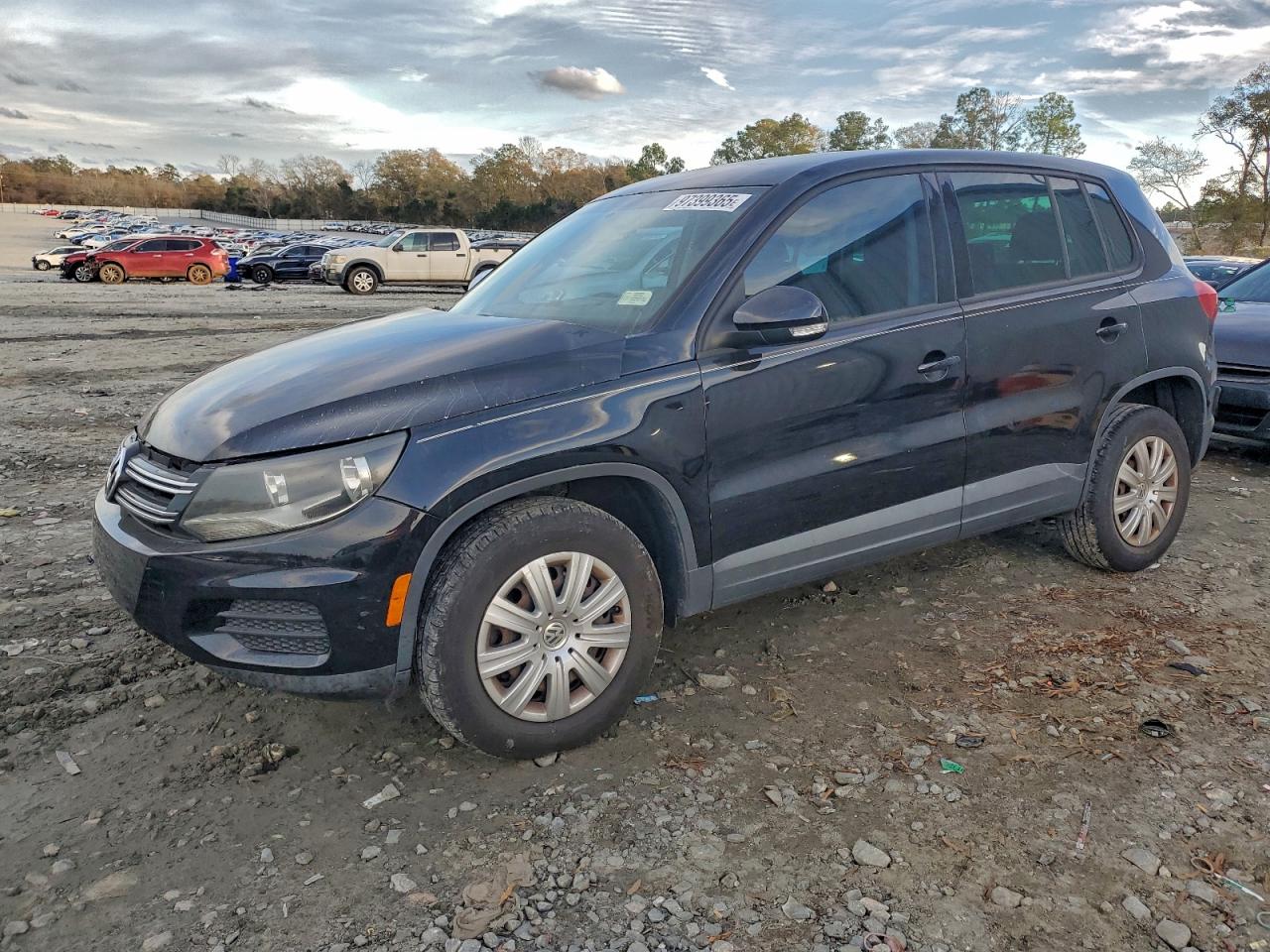 2012 VOLKSWAGEN TIGUAN