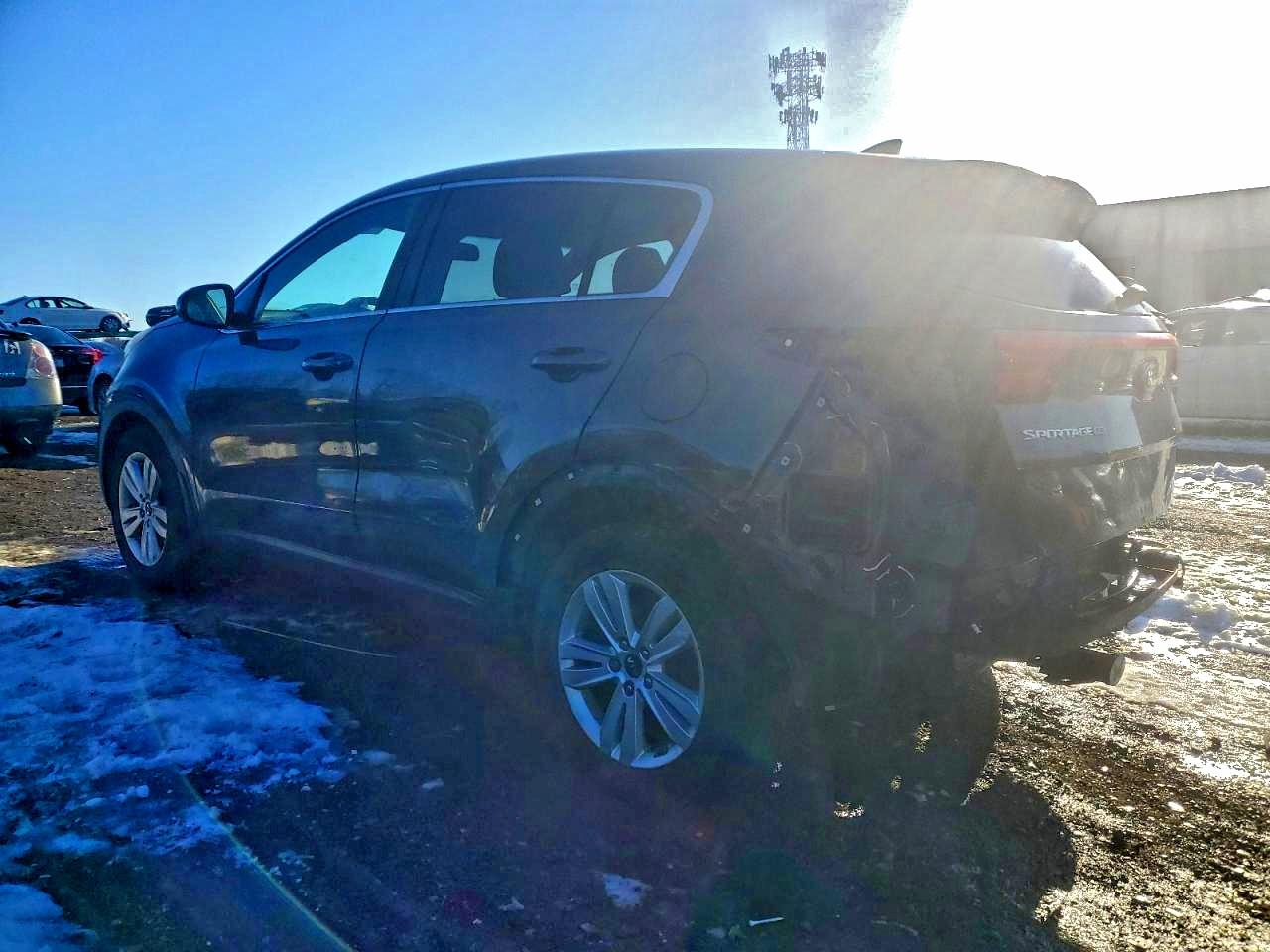 2019 KIA SPORTAGE LX photo 2